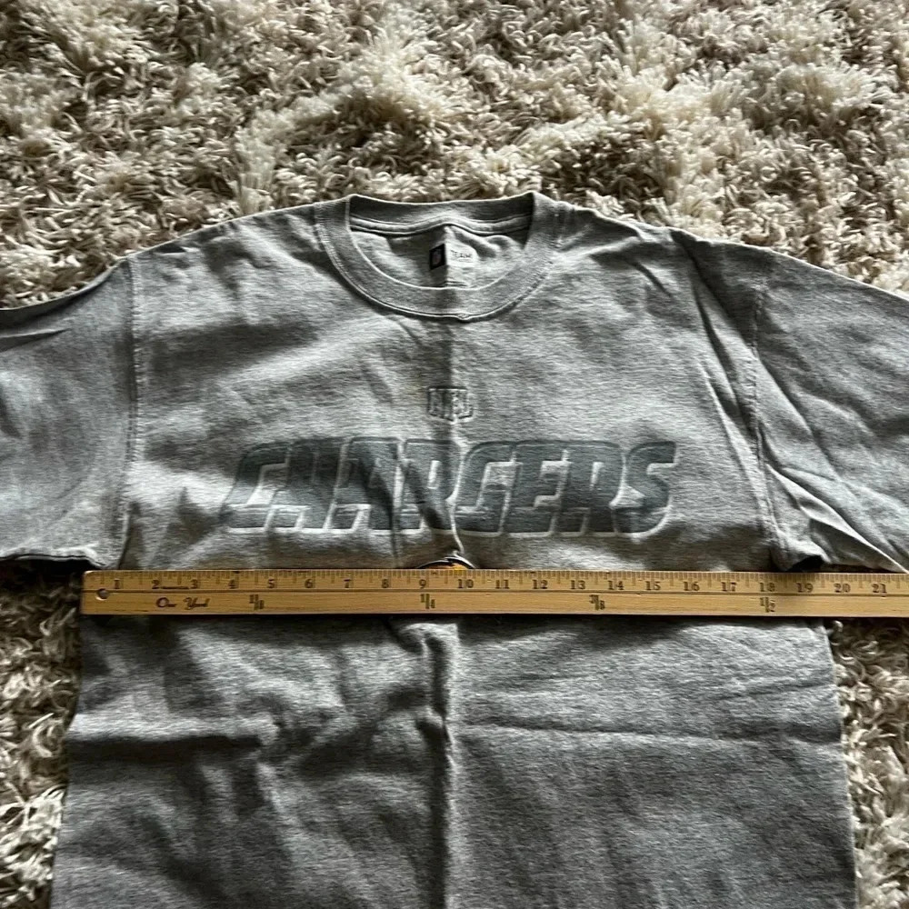NFL Team Apparel Chargers shirt - Picture 2 of 5